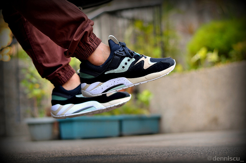 Sneaker Freaker x Saucony Grid 9000