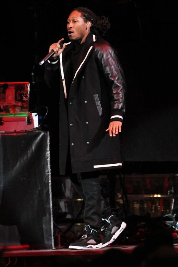 Future wearing Air Jordan 5 Retro Oreo