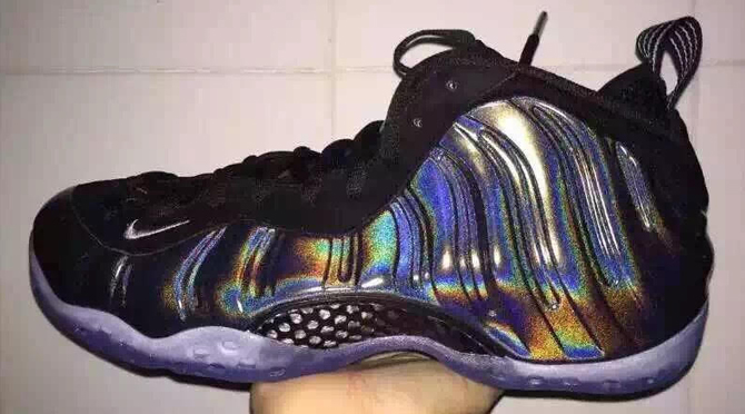 Hologram' Foamposites 