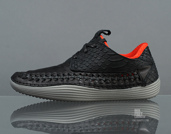 nike solarsoft moccasin woven