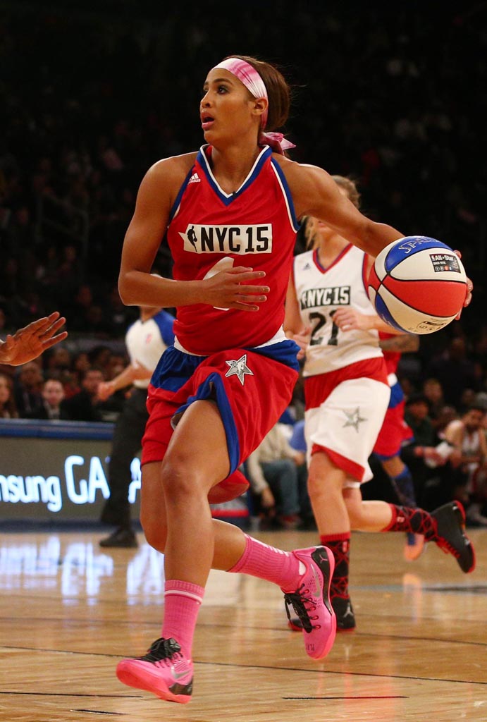 Skylar Diggins wearing Nike Kobe 9 EM BCA