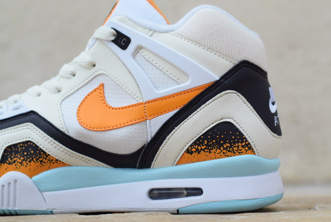 Nike Air Tech Challenge II Kumquat Heel Detail