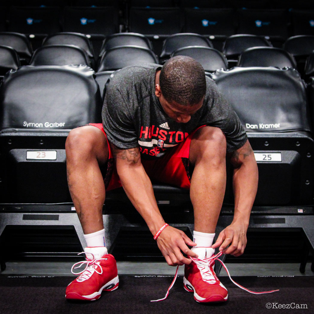 Isaiah Canaan wearing AND1 Tai Chi PE (4)