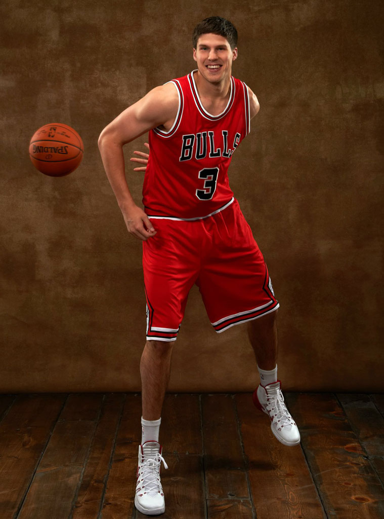 Doug McDermott wearing Nike Hyperdunk 2013