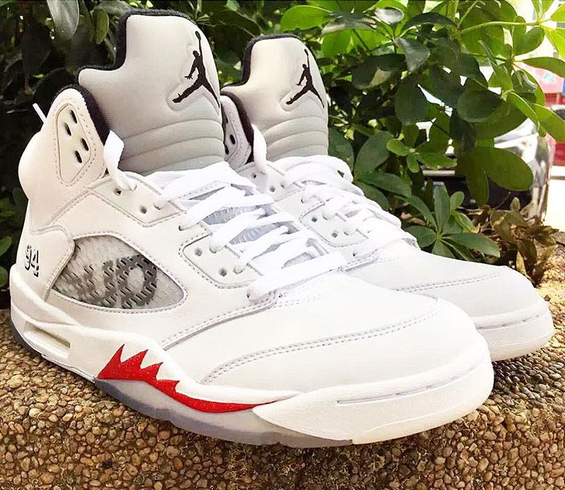 the Third Supreme x Jordan 5 On-Foot Sole