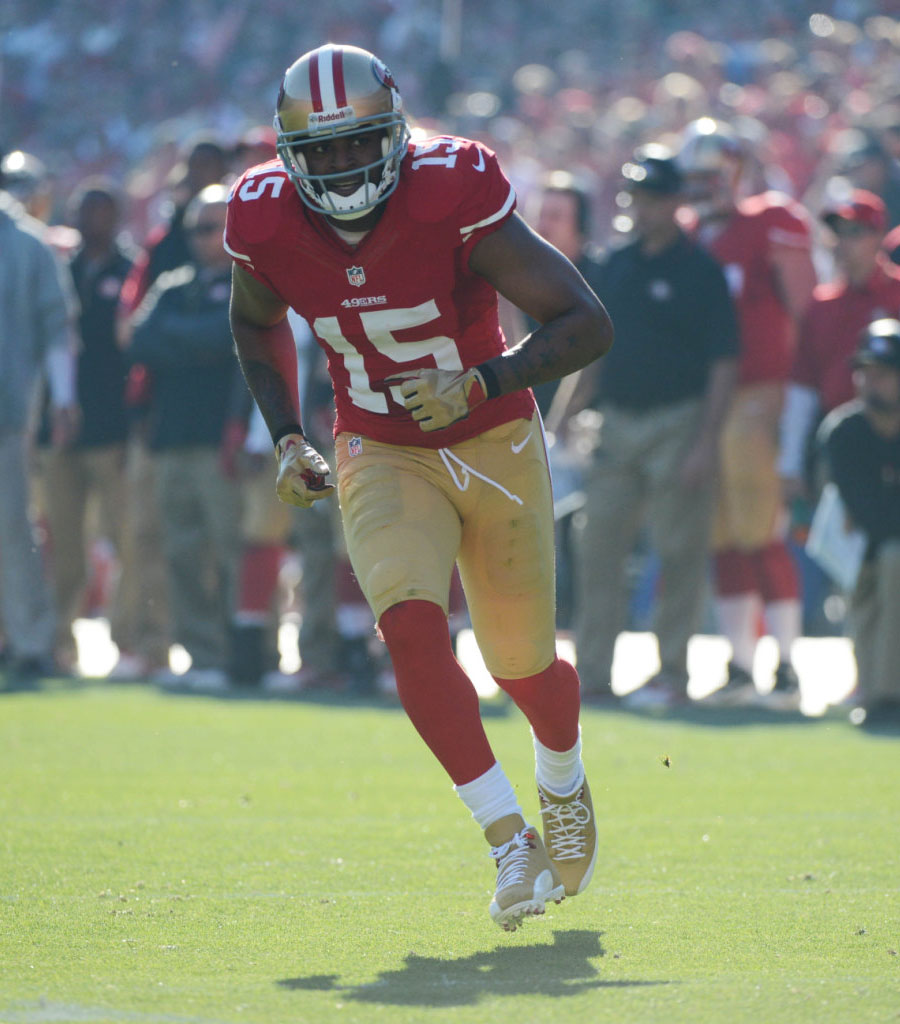 Michael Crabtree wearing Air Jordan 12 49ers Gold PE Cleats (4)