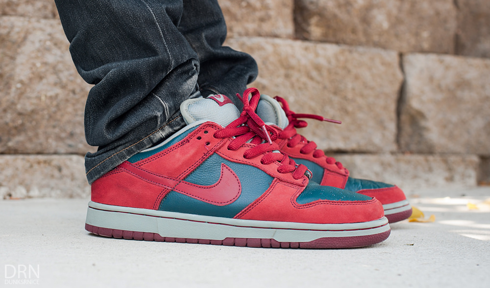 Nike SB Dunk Low 'Shark