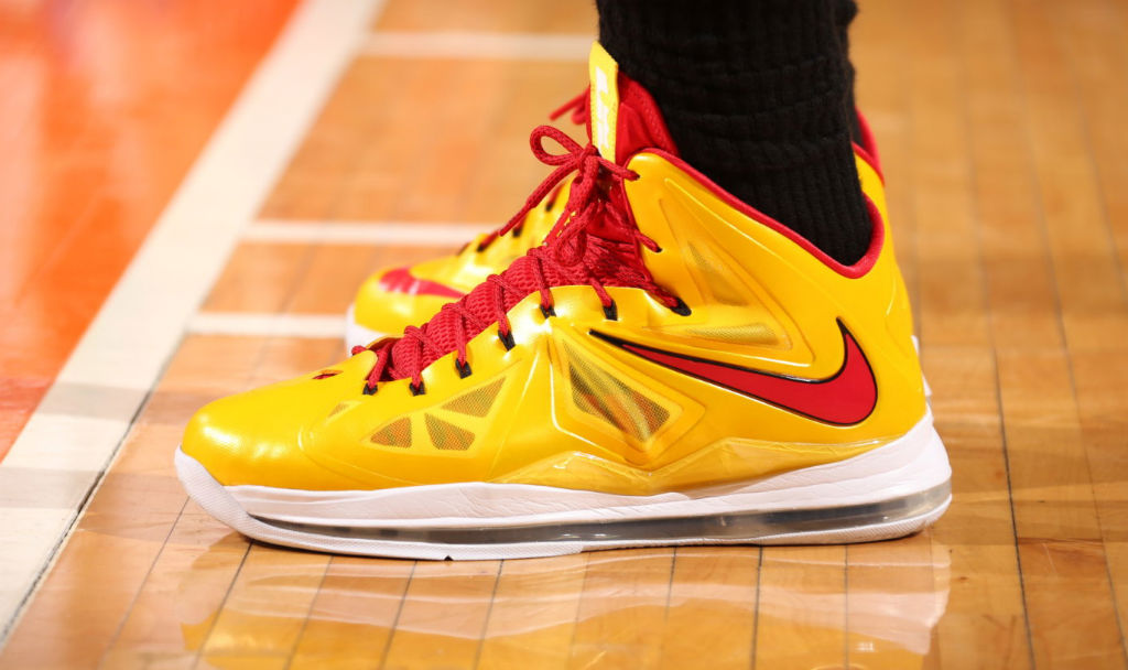 LeBron James wearing Nike LeBron X Carmex (1)