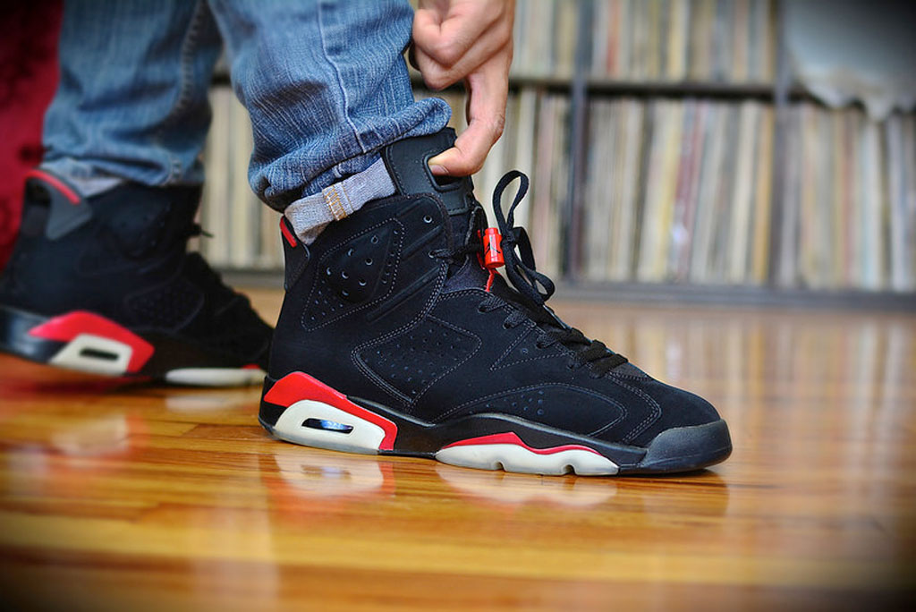 jordan 6 varsity red on feet