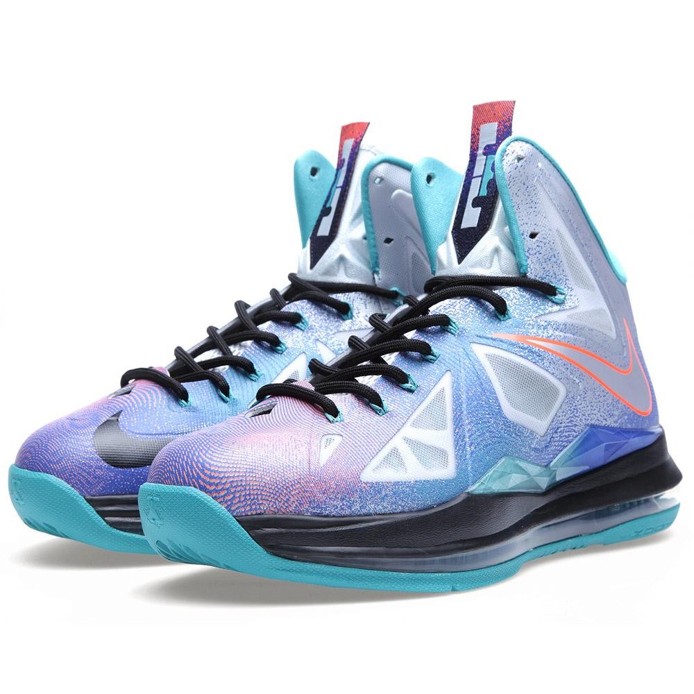 Nike LeBron X \