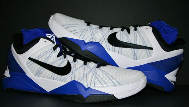 Nike Zoom Kobe VII System Supreme - White/Black-Concord