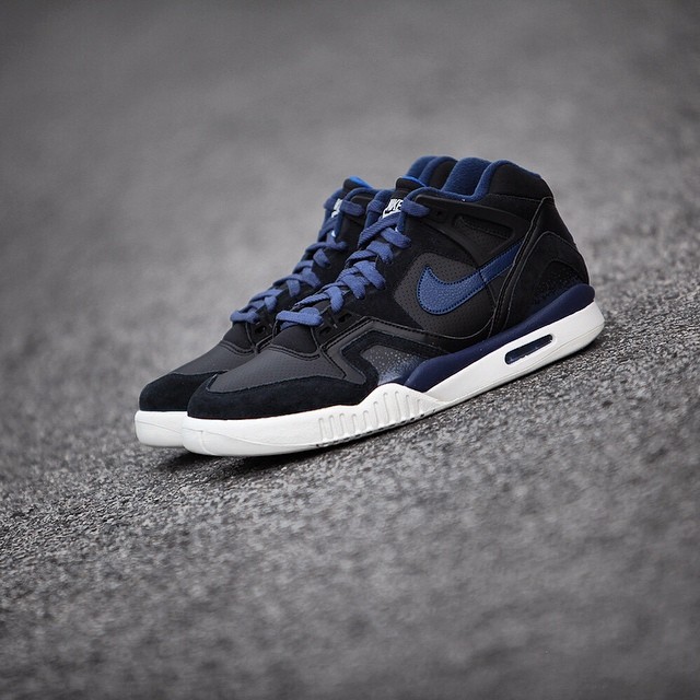 Nike Air Tech Challenge II 2 Black/Obsidian White Sole (3)