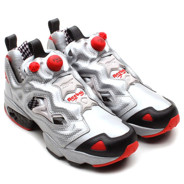 Silver store reebok pumps