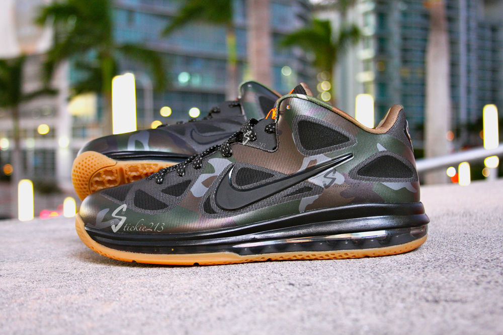 Nike lebron low on sale camo