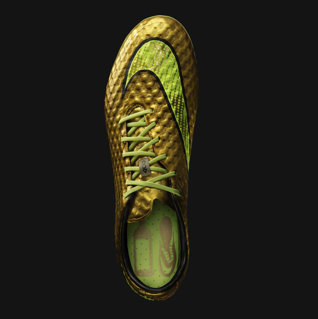Nike & Neymar introduce Hypervenom Gold (8)