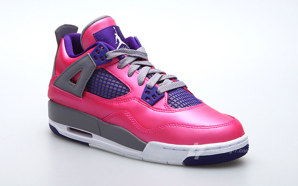 grey and pink jordan 4