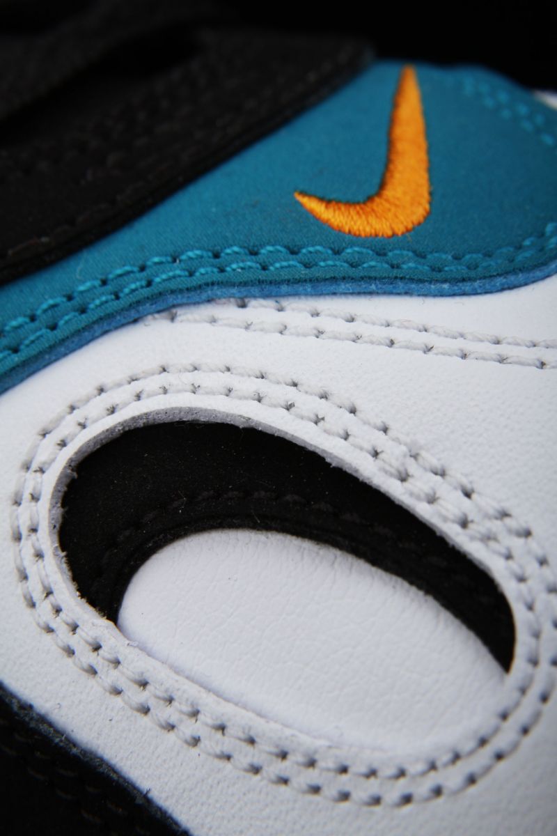 Nike Air Max Speed Turf (Dolphins) - Sneaker Freaker