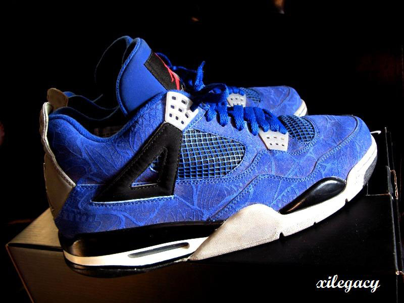 blue red 4s