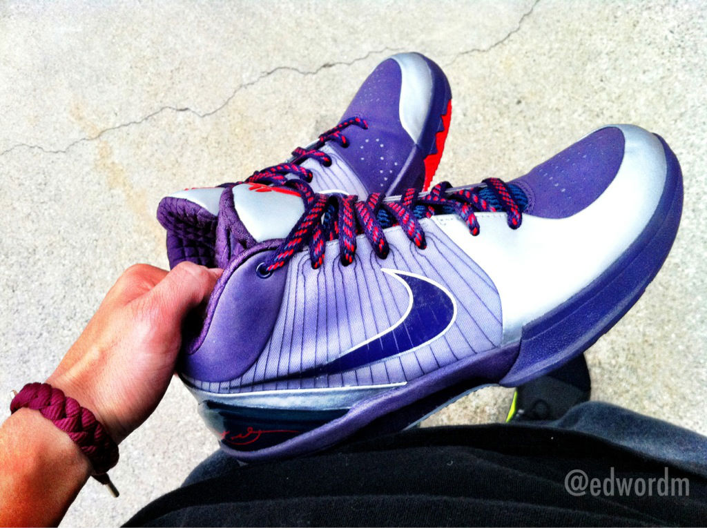 Spotlight // Pickups of the Week 11.17.12 - Nike Zoom Kobe IV Chaos by imxedward