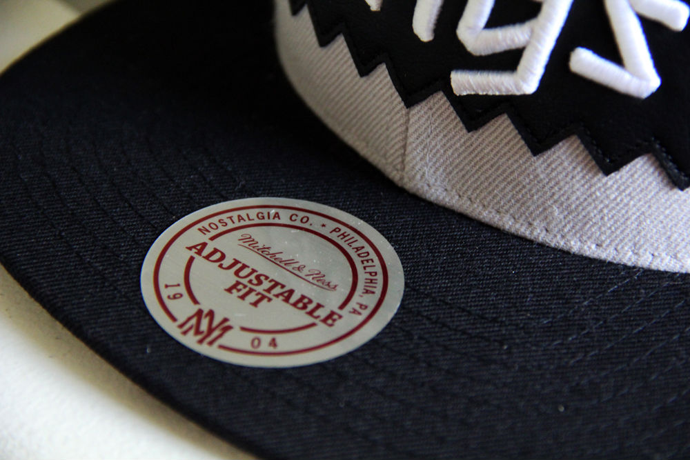 BAIT x Mitchell & Ness x NHL Snapback Collection (8)