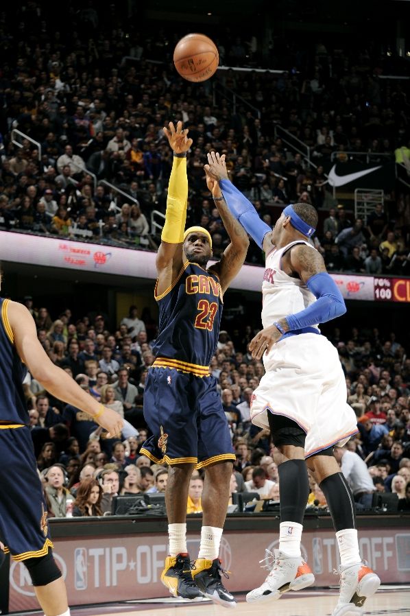 LeBron James wearing Nike LeBron XII 12 Blue Cavs PE (2)