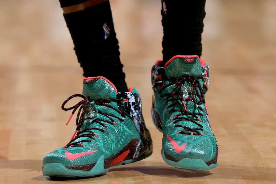 LeBron James wearing Nike LeBron XII 12 Akron Birch (6)