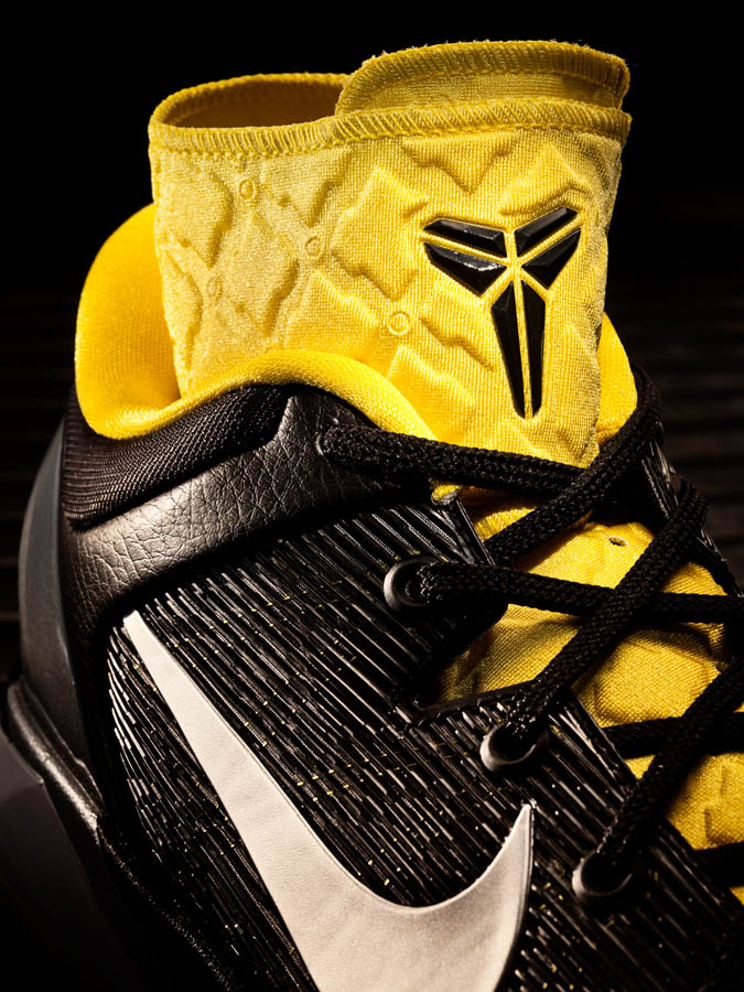 Kobe 7 2025 ankle support