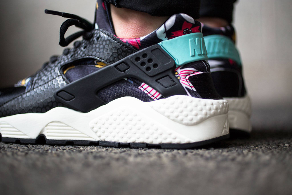 nike air huarache pink aloha 