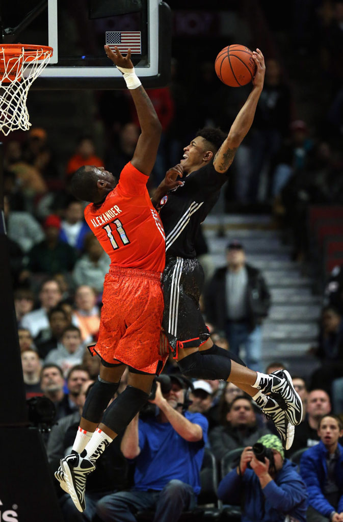 Kelly Oubre wearing adidas D Rose 4.5