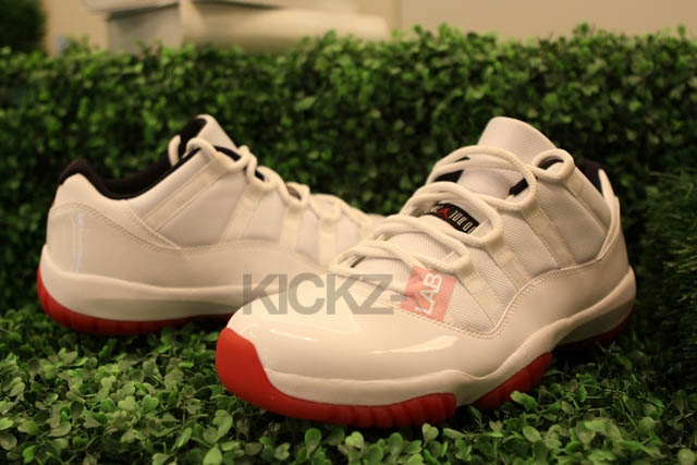 Air Jordan 11 XI Low Retro Shoes White Black Varsity Red 306008-111 (9)