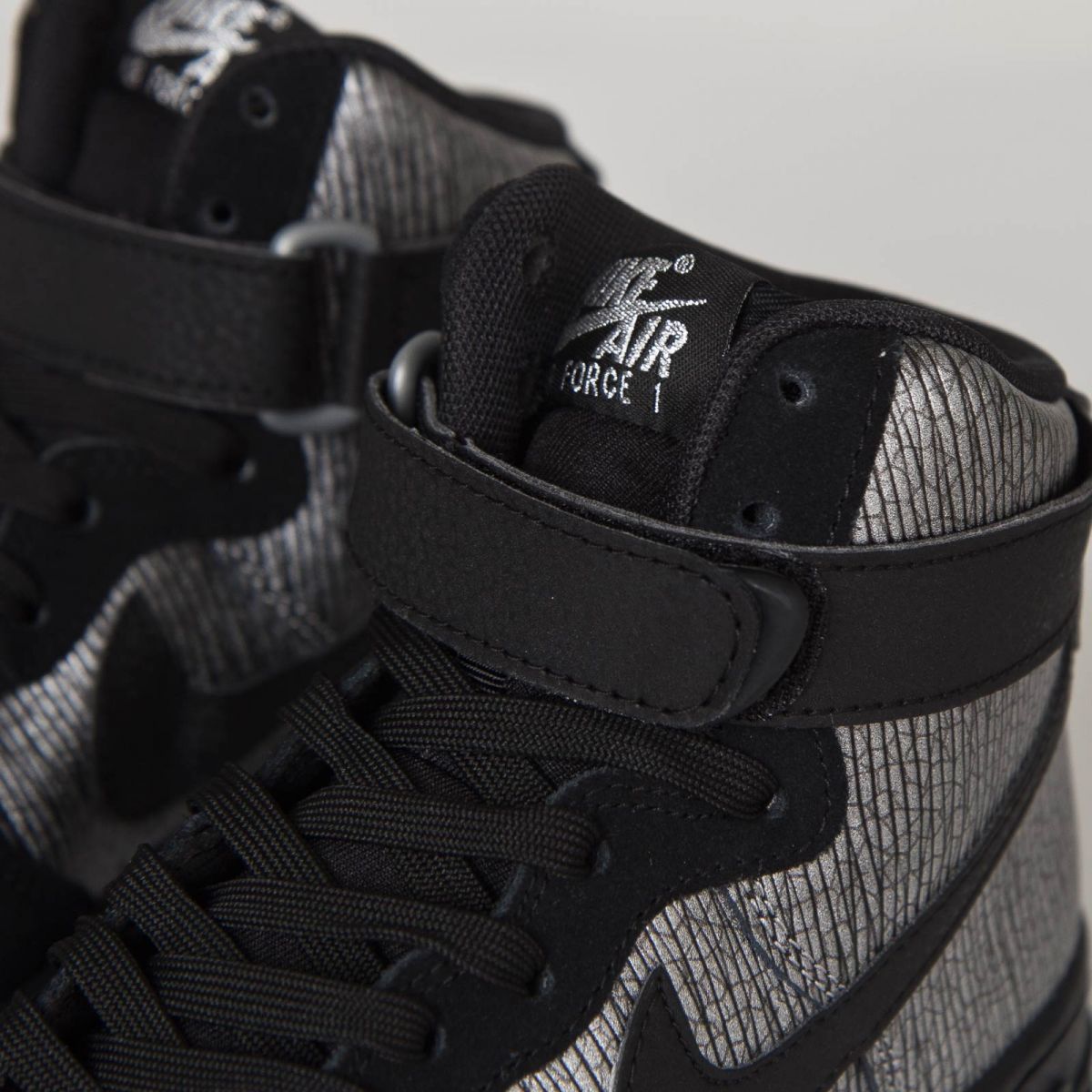 air force 1 cleats black