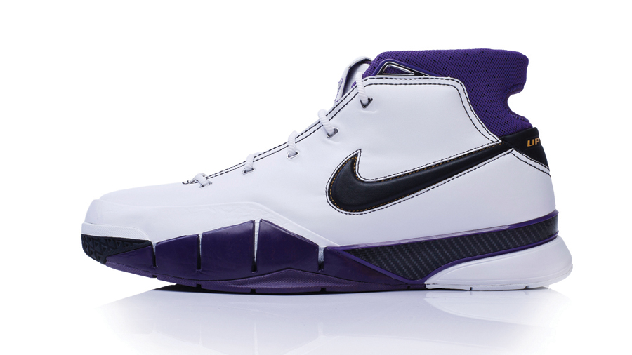 the first kobe bryant shoes