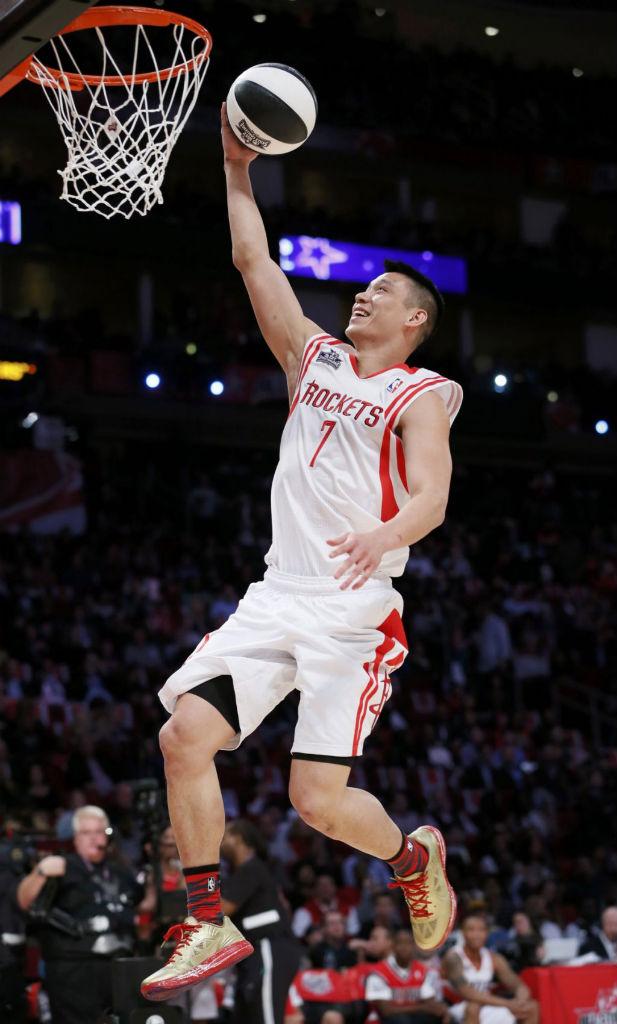 Jeremy Lin wearing Nike Lunar Hypergamer Low PE