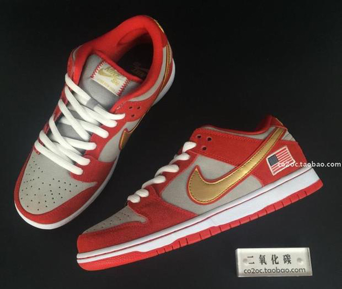 A Nike SB Dunk Low for Cincinnati Reds 