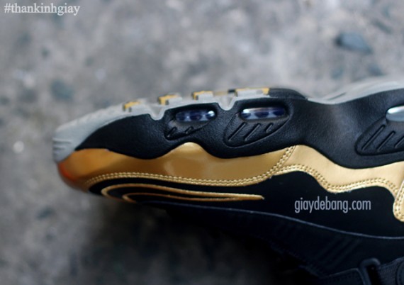 Nike Air Griffey Max 1 - Black / Metallic Gold 354912006