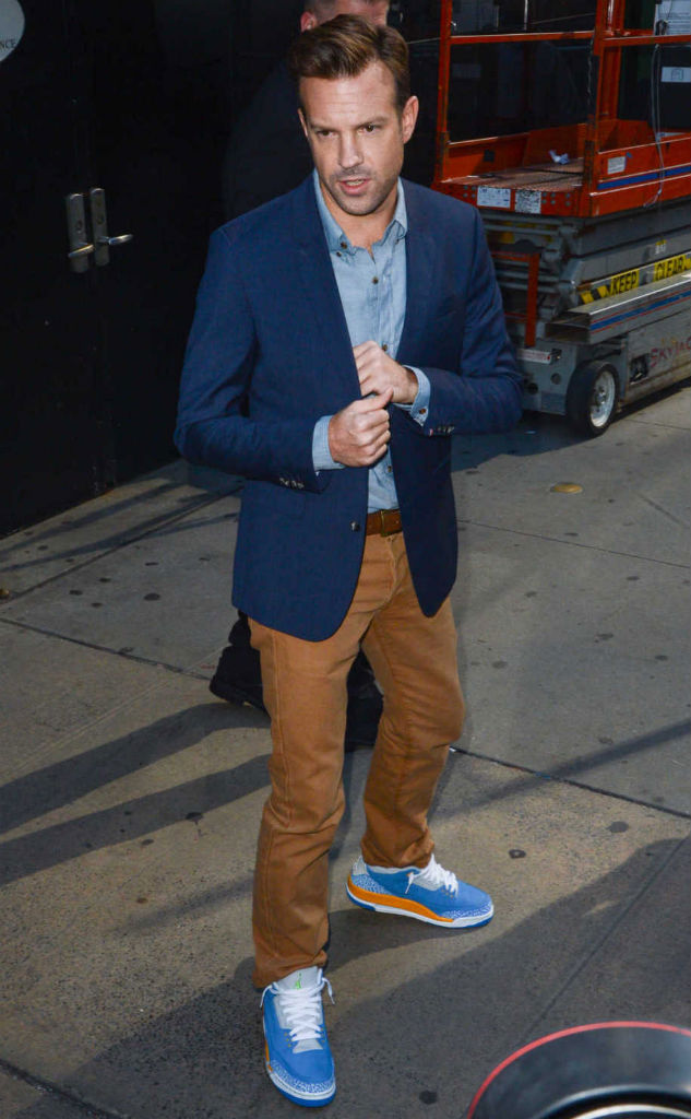 Jason Sudeikis Wearing DTRT Air Jordan III 3 Retro (1)