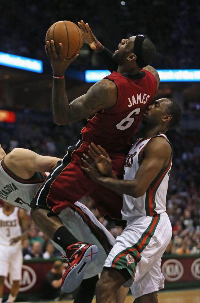 LeBron James wearing Nike LeBron X PS Elite Red Black PE (2)