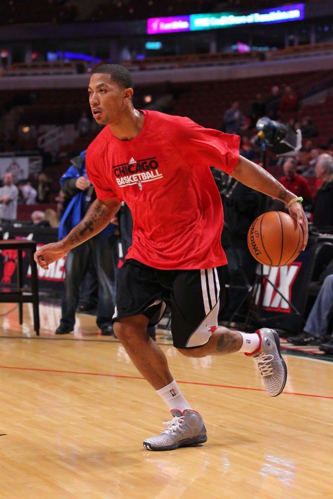 Derrick Rose wearing adidas Rose 3.5 Low Home