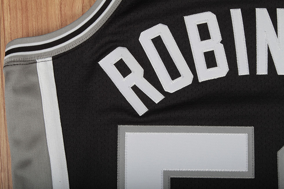 Jersey Spotlight: David Robinson San Antonio Spurs Hardwood Classics Mitchell & Ness (2)