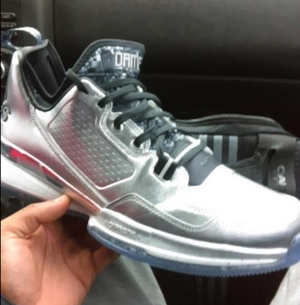 damian lillard shoes all white