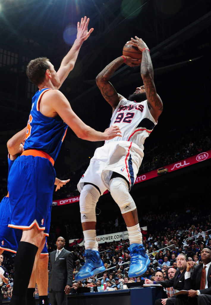 Deshawn Stevenson wearing adidas Rose 3.5 Triple Blue
