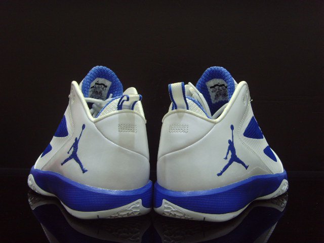 Air Jordan 2011 Q-Flight White Varsity Royal 454486-104