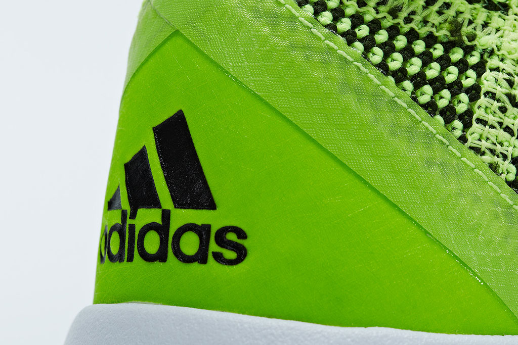 adidas Element Refine Neon (4)