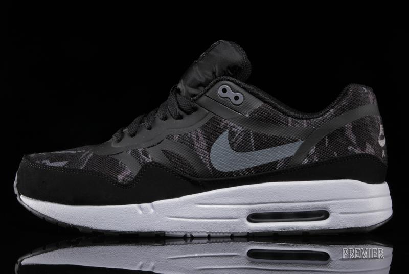 air max 1 camouflage