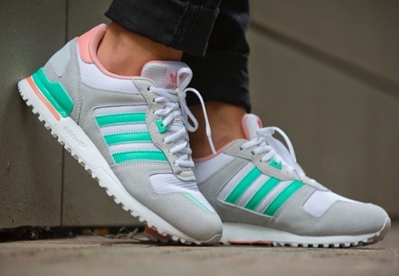 adidas ZX 700 Women's Grey/Turquoise 