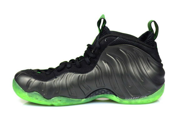 Nike foamposite hot sale dark green