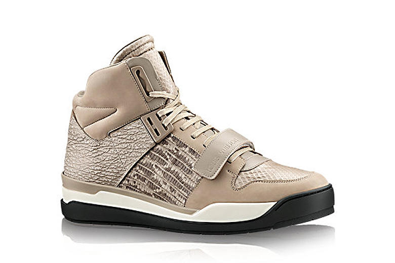 Louis Vuitton &#39;Remastered&#39; a Pair of Team Jordans | Sole Collector