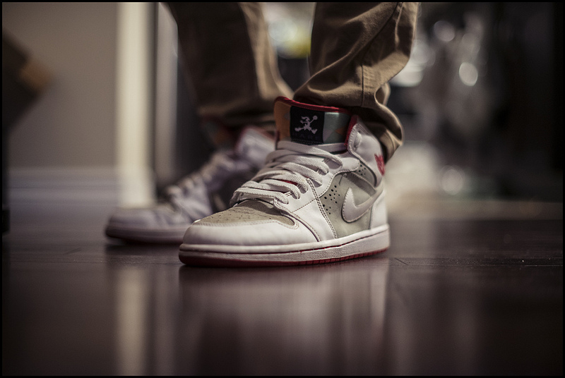 jordan 1 hare on feet