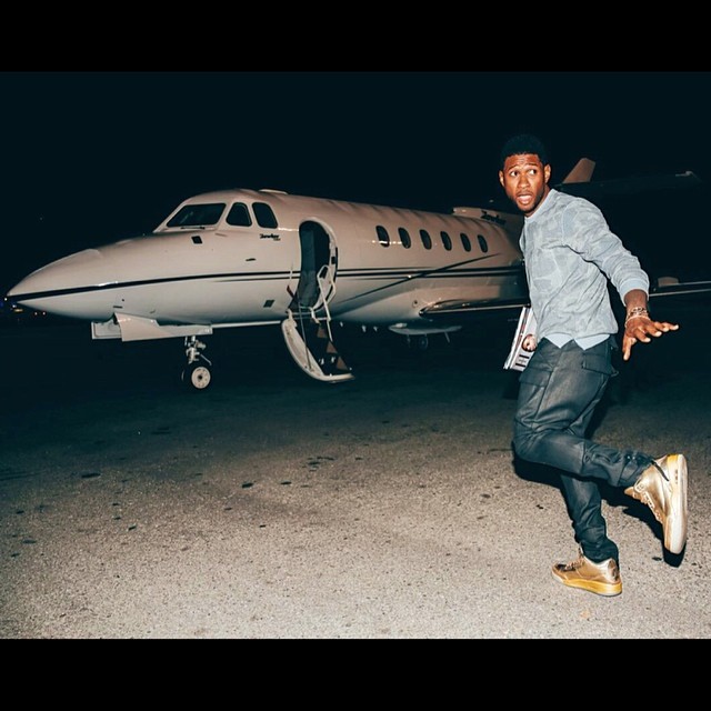 Usher wearing Air Jordan III 3 Gold