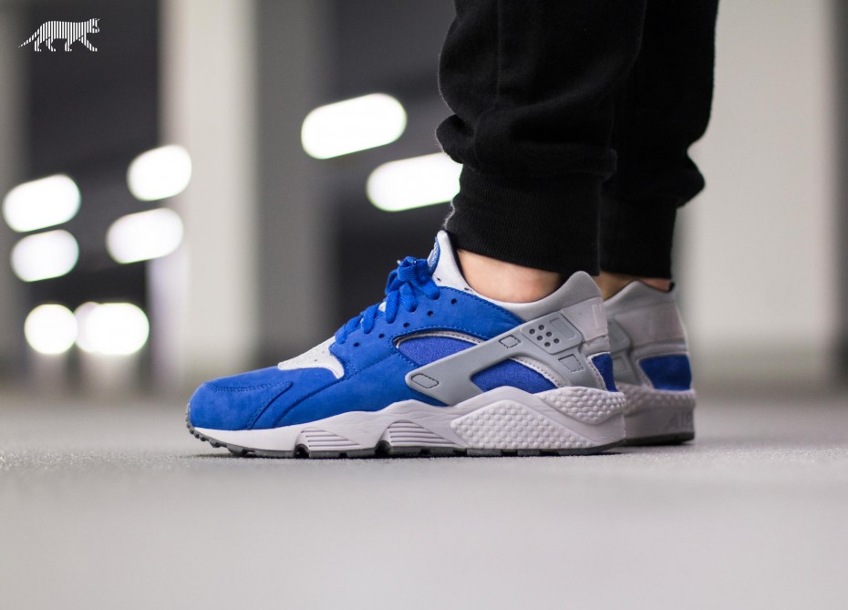 blue and grey huaraches